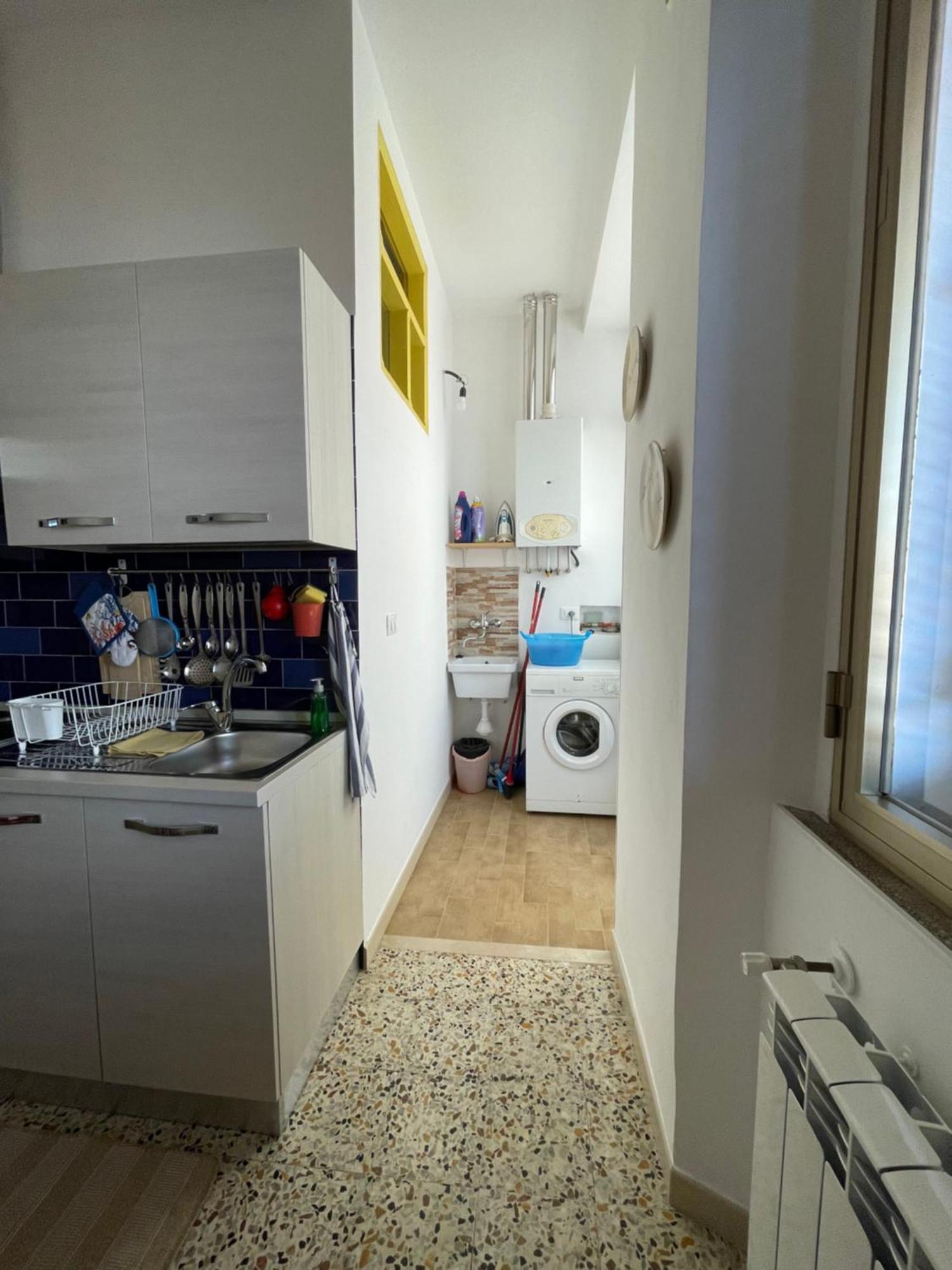Next Door! Apartment แตร์โมลิ ภายนอก รูปภาพ