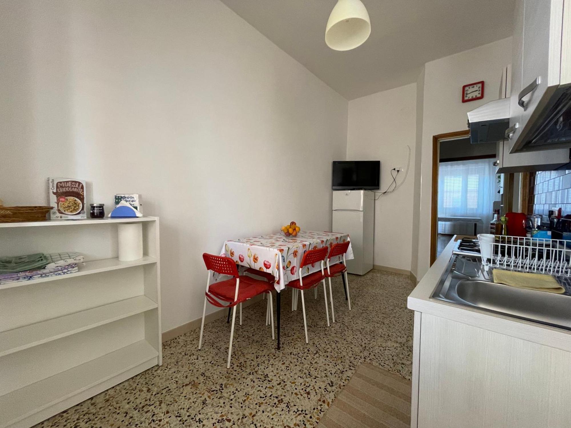 Next Door! Apartment แตร์โมลิ ภายนอก รูปภาพ