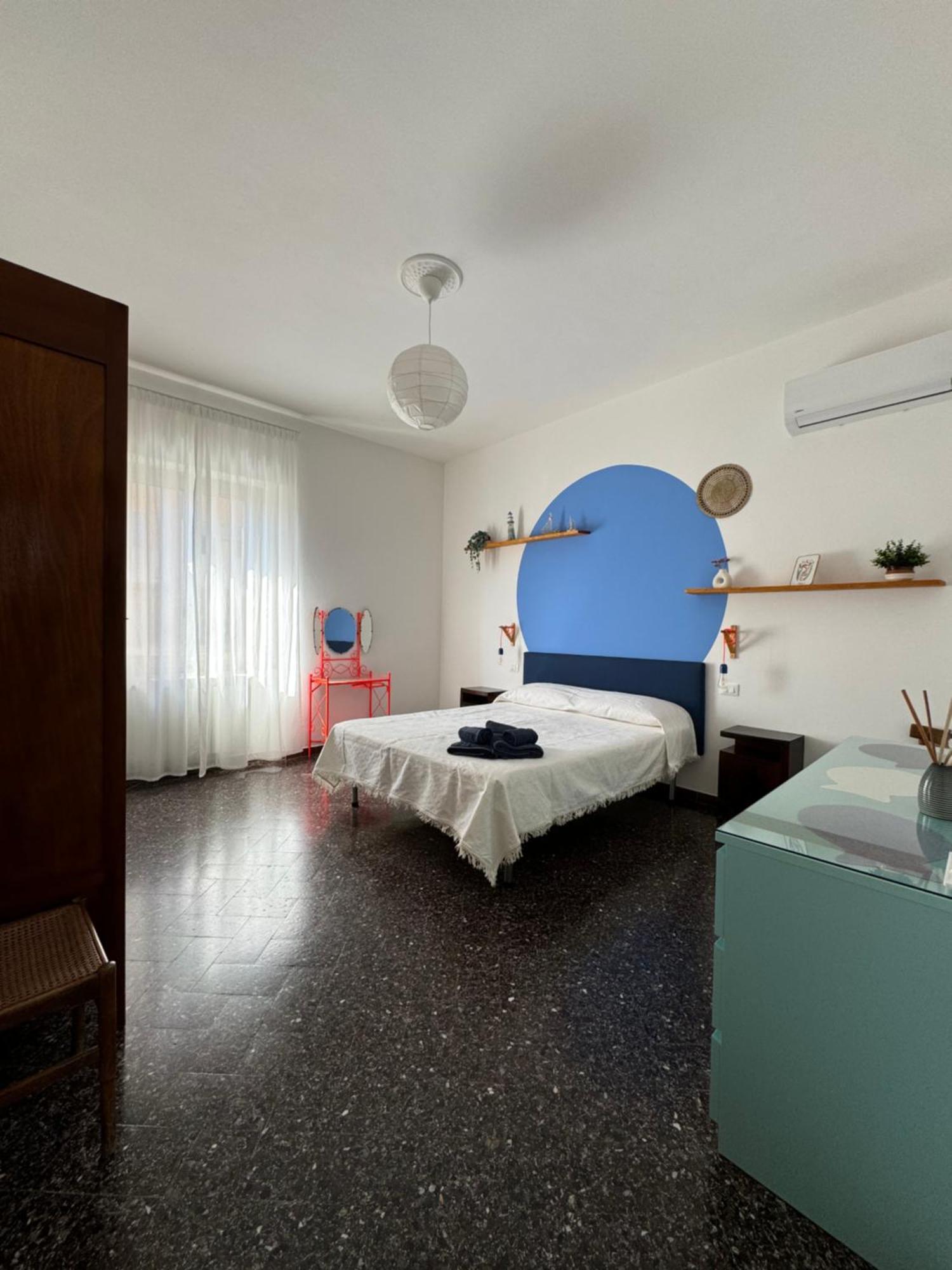 Next Door! Apartment แตร์โมลิ ภายนอก รูปภาพ